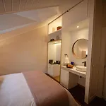 Hotel Storytellers Palace