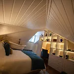 Storytellers Palace Hotel