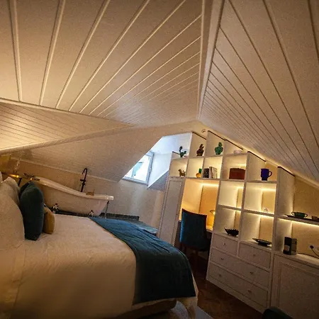 Storytellers Palace Szálloda