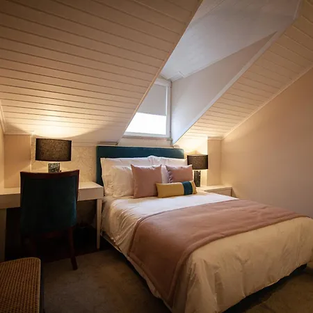 Szálloda Storytellers Palace 5*