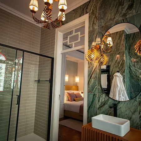 Storytellers Palace Szálloda