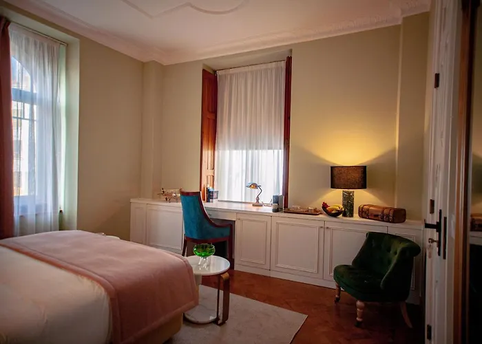 Hotel Storytellers Palace São Martinho do Porto