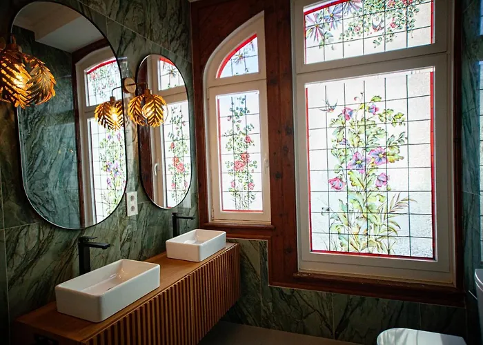 Hotel Storytellers Palace Sao Martinho do Porto