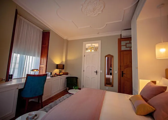 Storytellers Palace 5* Sao Martinho do Porto