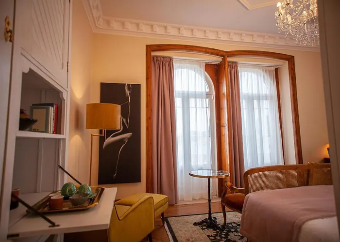 Storytellers Palace Hotel 5*