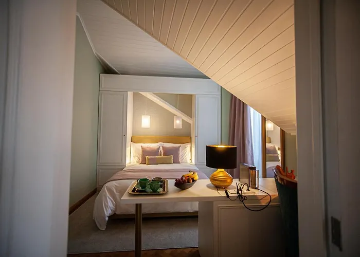 Hotel Storytellers Palace