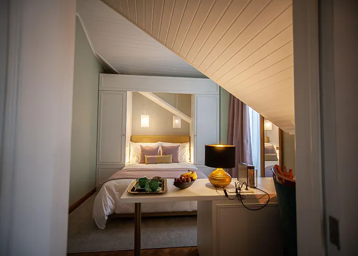 Storytellers Palace Hotel